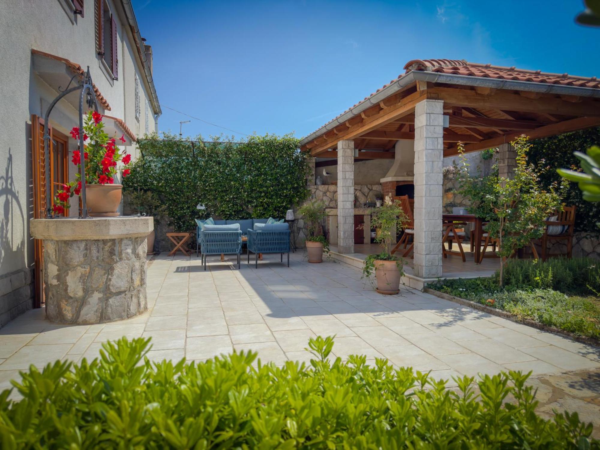 Holiday Home Lavanda Kornic Exterior photo